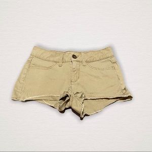 🌸3/$25: Khaki Shorts